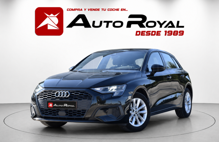Turismos Todo Terrenos y Furgonetas - Audi A3 Sportback 2.0 TDI 115CV <br>S-TRONIC VIRTUAL DASHBOARD  - Coches de segunda mano en Valladolid