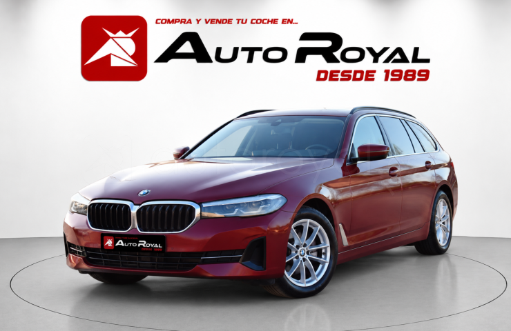 Turismos Todo Terrenos y Furgonetas - BMW 520d TOURING STEPTRONIC 8 VEL.MHEV ECO - Coches de segunda mano en Valladolid