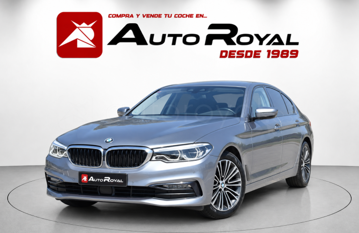 Turismos Todo Terrenos y Furgonetas - BMW 530dA X-Drive 265cv <br> 'SPORT LINE' - Coches de segunda mano en Valladolid