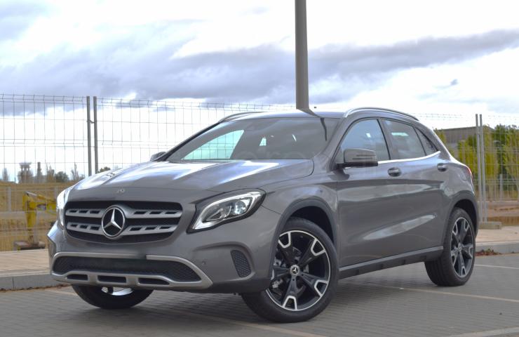Turismos Todo Terrenos y Furgonetas - Mercedes GLA 200 1.8 7G-DCT 156CV STYLE  - Coches de segunda mano en Valladolid