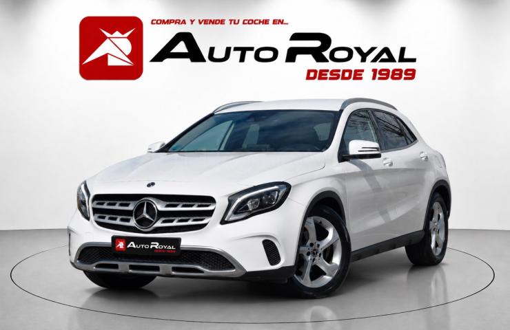 Turismos Todo Terrenos y Furgonetas - Mercedes GLA 200D AUTOMÁTICO 7G URBAN FASE II - Coches de segunda mano en Valladolid