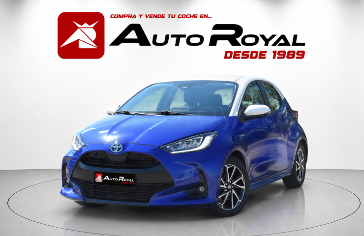 Turismos Todo Terrenos y Furgonetas - Toyota Yaris HYBRID 1.5 VVT ICONIC 116 CV CVT  - Coches de segunda mano en Valladolid