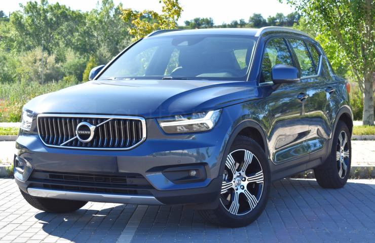 Turismos Todo Terrenos y Furgonetas - Volvo XC40 D3 2.0D 150CV GEARTRONIC INSCRIPTION - Coches de segunda mano en Valladolid