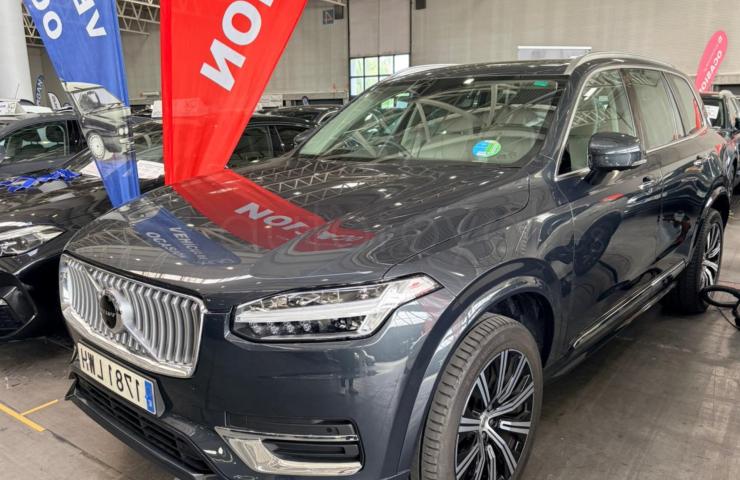 Turismos Todo Terrenos y Furgonetas - Volvo Xc90 AWD B5 D INSCRIPTION GEATRONIC MHEV ECO - Coches de segunda mano en Valladolid