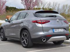 https://www.autoroyal.es/media/com_expautospro/images/big/turismos_todo_terrenos_y_furgonetas_alfa_romeo_stelvio_67e6c801dc2fd.JPG