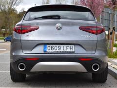 https://www.autoroyal.es/media/com_expautospro/images/big/turismos_todo_terrenos_y_furgonetas_alfa_romeo_stelvio_67e6c802db388.JPG