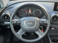https://www.autoroyal.es/media/com_expautospro/images/big/turismos_todo_terrenos_y_furgonetas_audi_a3_64c7e0419dd5e.JPEG