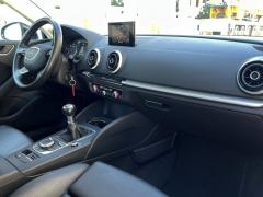 https://www.autoroyal.es/media/com_expautospro/images/big/turismos_todo_terrenos_y_furgonetas_audi_a3_64c7e043142ca.JPEG