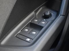 https://www.autoroyal.es/media/com_expautospro/images/big/turismos_todo_terrenos_y_furgonetas_audi_a3_673dcf9f6f86f.JPG