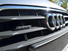 https://www.autoroyal.es/media/com_expautospro/images/big/turismos_todo_terrenos_y_furgonetas_audi_a3_sportback_5db86b11d6e7a.JPG