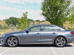 https://www.autoroyal.es/media/com_expautospro/images/big/turismos_todo_terrenos_y_furgonetas_audi_a4_6a341a80cfaab.JPG