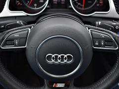 https://www.autoroyal.es/media/com_expautospro/images/big/turismos_todo_terrenos_y_furgonetas_audi_a5_sportback_5faa8670504bc.JPG