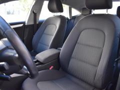 https://www.autoroyal.es/media/com_expautospro/images/big/turismos_todo_terrenos_y_furgonetas_audi_a5_sportback_6a4e83502d4fc.JPG