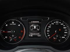 https://www.autoroyal.es/media/com_expautospro/images/big/turismos_todo_terrenos_y_furgonetas_audi_q3_6089777221ca2.JPG