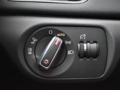https://www.autoroyal.es/media/com_expautospro/images/big/turismos_todo_terrenos_y_furgonetas_audi_q3_608977754d434.JPG
