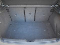 https://www.autoroyal.es/media/com_expautospro/images/big/turismos_todo_terrenos_y_furgonetas_bmw_118_d_6214c9a76c2d2.JPG