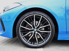https://www.autoroyal.es/media/com_expautospro/images/big/turismos_todo_terrenos_y_furgonetas_bmw_118_d_6abbfc0622859.JPG