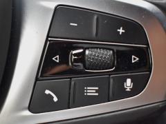 https://www.autoroyal.es/media/com_expautospro/images/big/turismos_todo_terrenos_y_furgonetas_bmw_118_d_6abbfc0809602.JPG