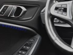 https://www.autoroyal.es/media/com_expautospro/images/big/turismos_todo_terrenos_y_furgonetas_bmw_118_d_6abbfc0ace6d6.JPG