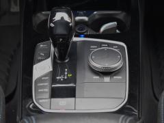 https://www.autoroyal.es/media/com_expautospro/images/big/turismos_todo_terrenos_y_furgonetas_bmw_118_d_6abbfc0e540d4.JPG