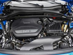 https://www.autoroyal.es/media/com_expautospro/images/big/turismos_todo_terrenos_y_furgonetas_bmw_118_d_6abbfc1022d33.JPG