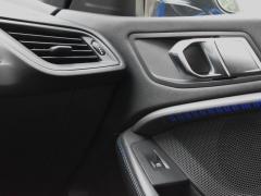 https://www.autoroyal.es/media/com_expautospro/images/big/turismos_todo_terrenos_y_furgonetas_bmw_118_d_6abbfc105671b.JPG