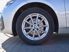 https://www.autoroyal.es/media/com_expautospro/images/big/turismos_todo_terrenos_y_furgonetas_bmw_216d_66901a2bd35b4.JPG