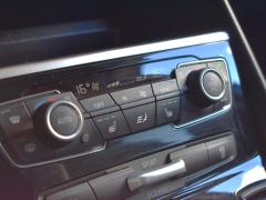 https://www.autoroyal.es/media/com_expautospro/images/big/turismos_todo_terrenos_y_furgonetas_bmw_216d_6a106a4198736.JPG