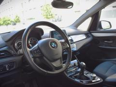 https://www.autoroyal.es/media/com_expautospro/images/big/turismos_todo_terrenos_y_furgonetas_bmw_216d_6a106a461b746.JPG