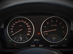 https://www.autoroyal.es/media/com_expautospro/images/big/turismos_todo_terrenos_y_furgonetas_bmw_225xe_6496d6986642c.JPG