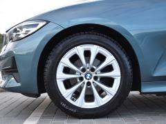 https://www.autoroyal.es/media/com_expautospro/images/big/turismos_todo_terrenos_y_furgonetas_bmw_318_d_65f0365e9f07d.JPG