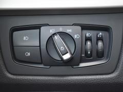 https://www.autoroyal.es/media/com_expautospro/images/big/turismos_todo_terrenos_y_furgonetas_bmw_318d_gt_5f8d6205d399d.JPG