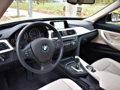 https://www.autoroyal.es/media/com_expautospro/images/big/turismos_todo_terrenos_y_furgonetas_bmw_318d_gt_5fa3e0dcdf866.JPG