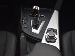 https://www.autoroyal.es/media/com_expautospro/images/big/turismos_todo_terrenos_y_furgonetas_bmw_318d_gt_67050a43a26c8.JPG