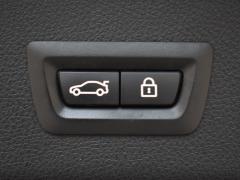 https://www.autoroyal.es/media/com_expautospro/images/big/turismos_todo_terrenos_y_furgonetas_bmw_318d_gt_67050a457c9ca.JPG