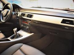 https://www.autoroyal.es/media/com_expautospro/images/big/turismos_todo_terrenos_y_furgonetas_bmw_320d_5f7b4ecbcbceb.JPG