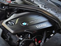 https://www.autoroyal.es/media/com_expautospro/images/big/turismos_todo_terrenos_y_furgonetas_bmw_320d_60bdfc3d1d554.JPG