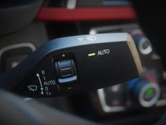 https://www.autoroyal.es/media/com_expautospro/images/big/turismos_todo_terrenos_y_furgonetas_bmw_320d_6213b8bb8c43d.JPG