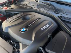 https://www.autoroyal.es/media/com_expautospro/images/big/turismos_todo_terrenos_y_furgonetas_bmw_320i_64e5d9f038838.JPEG