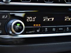 https://www.autoroyal.es/media/com_expautospro/images/big/turismos_todo_terrenos_y_furgonetas_bmw_520d_6091661252ce2.JPG