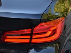 https://www.autoroyal.es/media/com_expautospro/images/big/turismos_todo_terrenos_y_furgonetas_bmw_520d_6091661346ccf.JPG