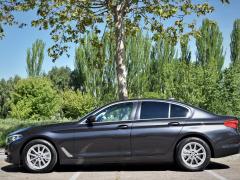 https://www.autoroyal.es/media/com_expautospro/images/big/turismos_todo_terrenos_y_furgonetas_bmw_520d_6091661a8d6be.JPG