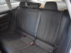 https://www.autoroyal.es/media/com_expautospro/images/big/turismos_todo_terrenos_y_furgonetas_bmw_serie_6_66ec09c9822ad.JPG