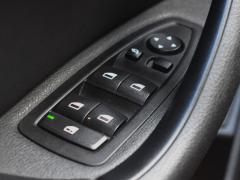 https://www.autoroyal.es/media/com_expautospro/images/big/turismos_todo_terrenos_y_furgonetas_bmw_x1_686bfef0ce007.JPG