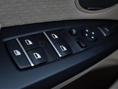 https://www.autoroyal.es/media/com_expautospro/images/big/turismos_todo_terrenos_y_furgonetas_bmw_x3_5fe473ee2d8fc.JPG