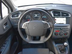 https://www.autoroyal.es/media/com_expautospro/images/big/turismos_todo_terrenos_y_furgonetas_citroen_c4_66e7f26762ef3.JPG