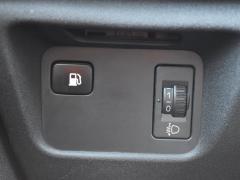 https://www.autoroyal.es/media/com_expautospro/images/big/turismos_todo_terrenos_y_furgonetas_citroen_c4_grand_picasso_673cd35753289.JPG