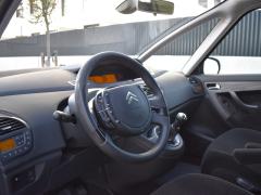 https://www.autoroyal.es/media/com_expautospro/images/big/turismos_todo_terrenos_y_furgonetas_citroen_c4_grand_picasso_673cd35845364.JPG