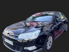 https://www.autoroyal.es/media/com_expautospro/images/big/turismos_todo_terrenos_y_furgonetas_citroen_c5_69fcd05ceeae1.png