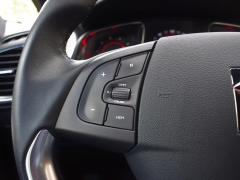 https://www.autoroyal.es/media/com_expautospro/images/big/turismos_todo_terrenos_y_furgonetas_citroen_ds5_615d86e4361da.JPG
